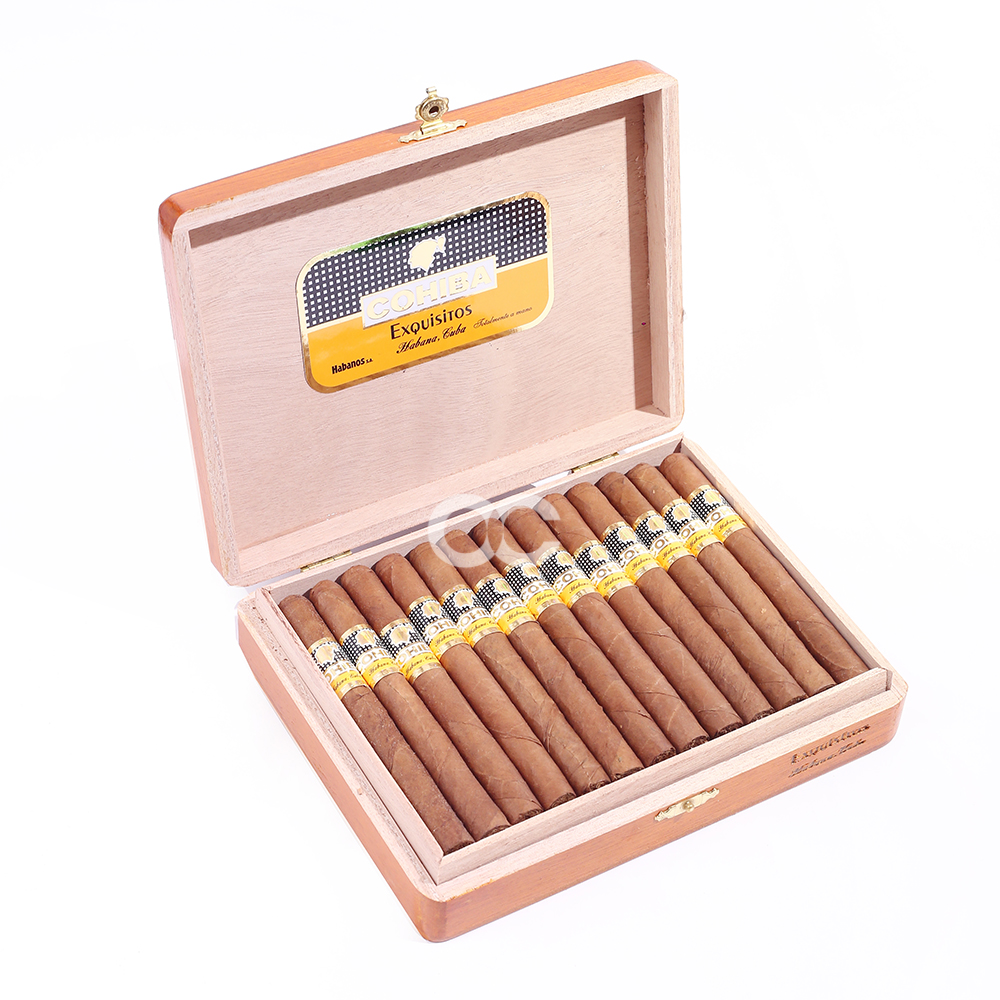 Cohiba Exquisitos Cigar Box Open