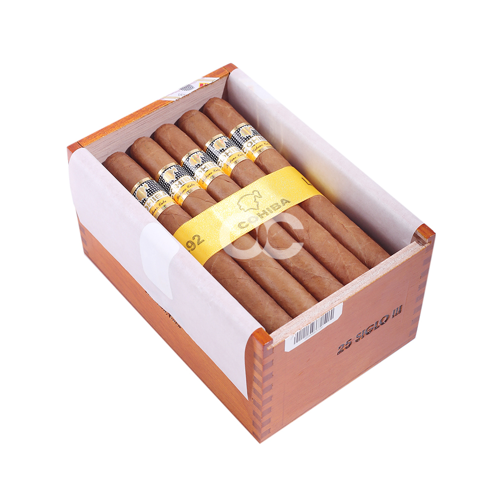Cohiba Siglo III Cigar Box Open