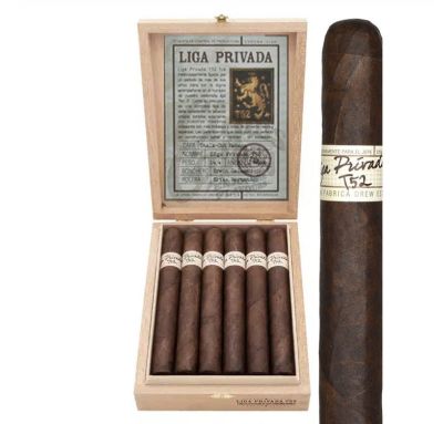 Drew Estate Liga Privada T52 Toro