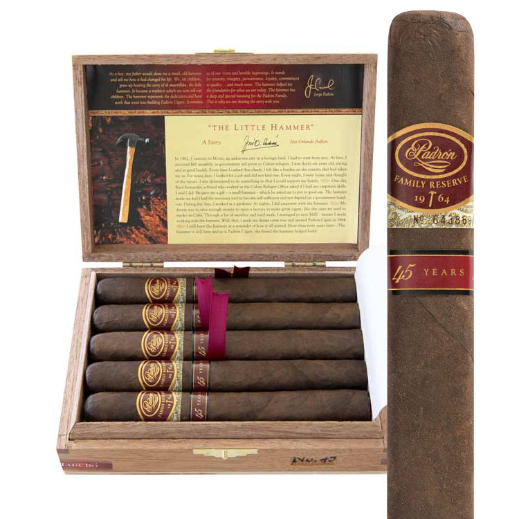 Padron Family Reserve No. 45 Maduro