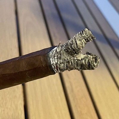 Splitting Cigar Ash